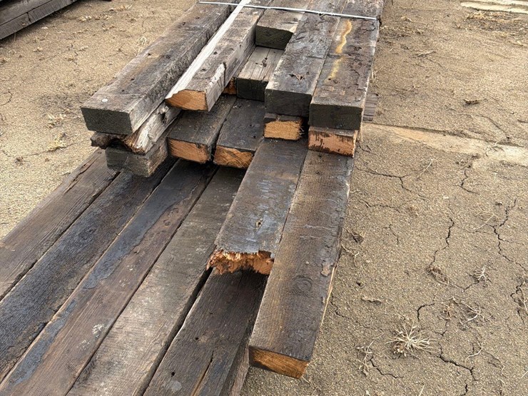 approx-30-bridge-planks-image-4