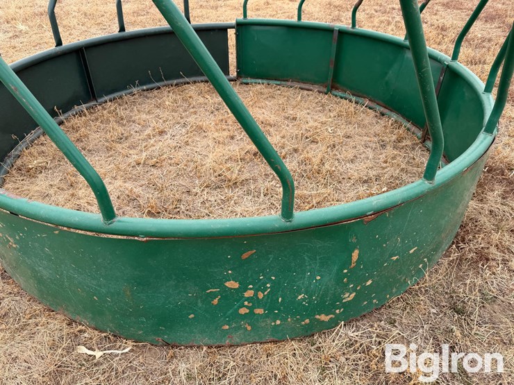 round-bale-feeder-image-13