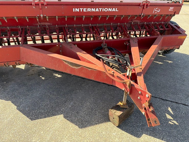 international-510-image-24