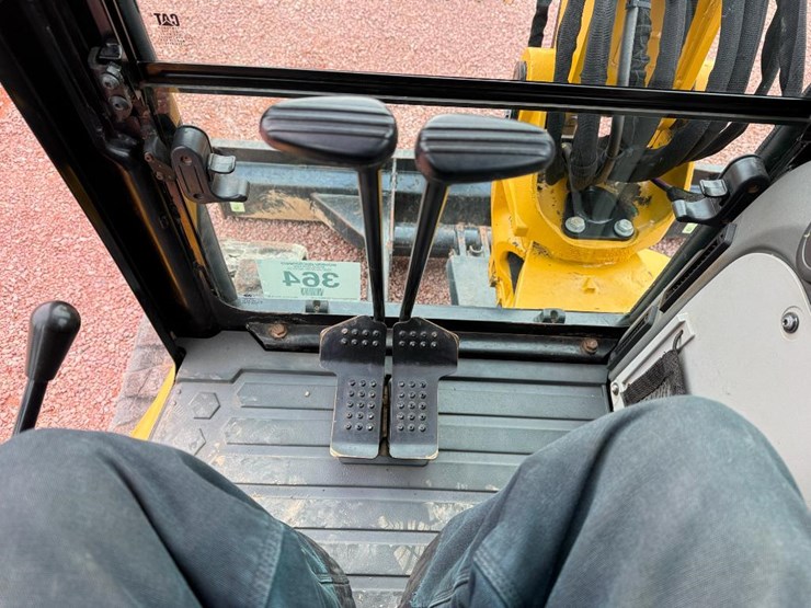 caterpillar-305e2-cr-image-54