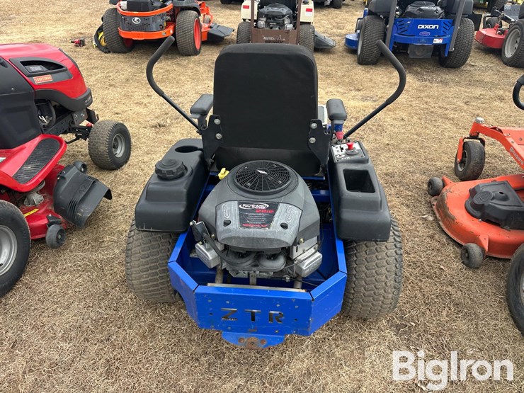 dixon-speed-ztr44-image-7