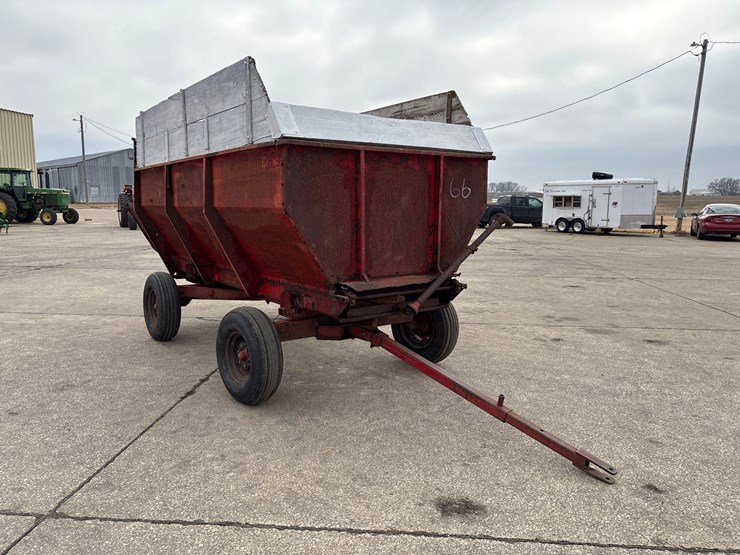 roorda-rear-unload-12ft-silage-wagon-image-2