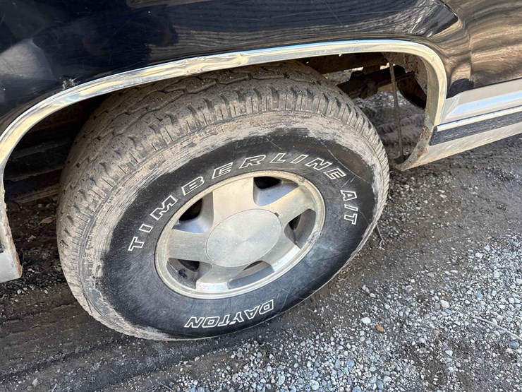 1995-gmc-1500-image-14