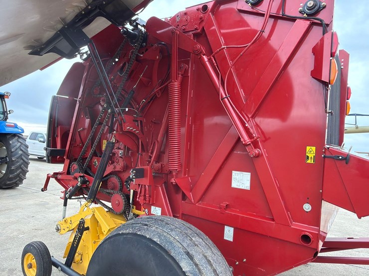 2018-new-holland-roll-belt-560-image-36