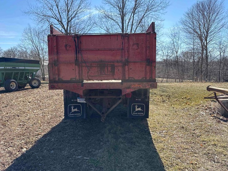 1977-chevrolet-custom-deluxe-image-6