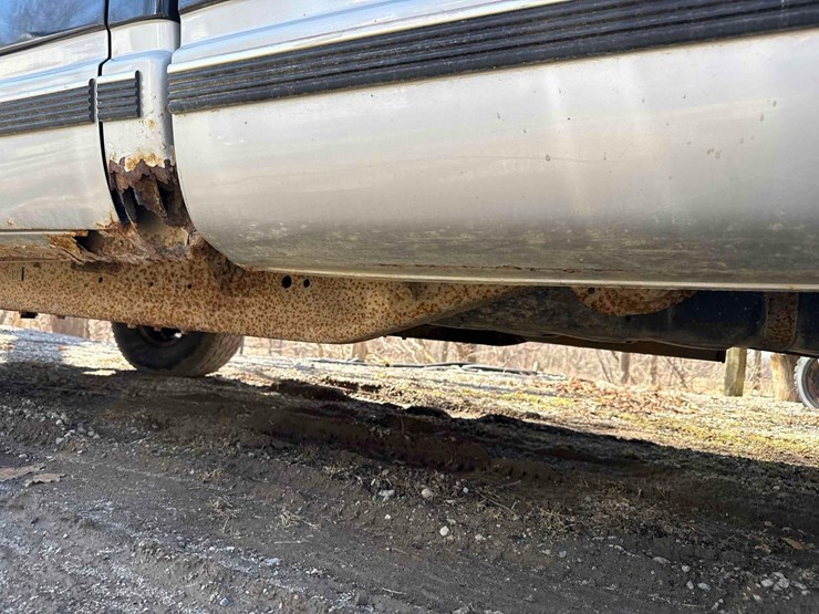 1995-gmc-1500-image-16