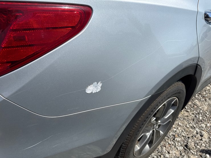 2015-hyundai-santa-fe-image-32