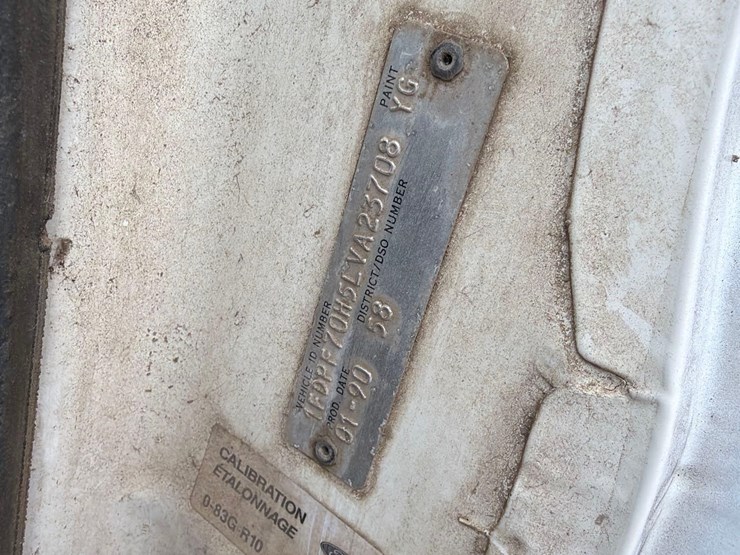 1990-ford-f700-image-58