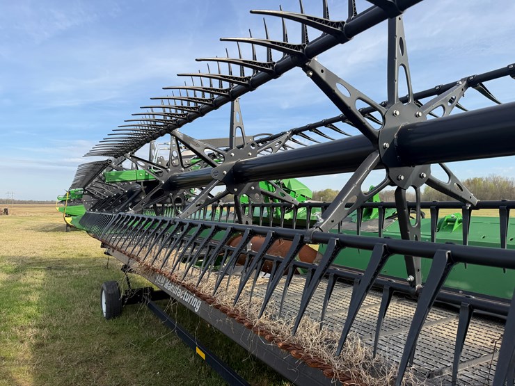 2024-john-deere-hd35r-image-32