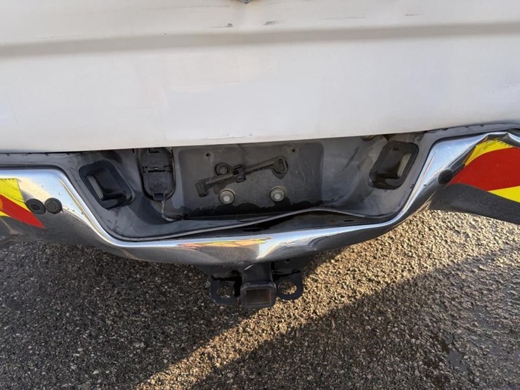 2012-dodge-2500-image-32