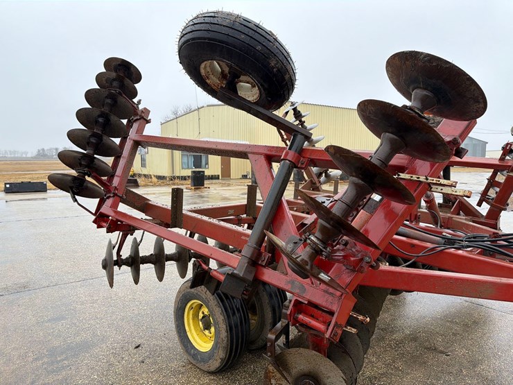 international-490-image-16