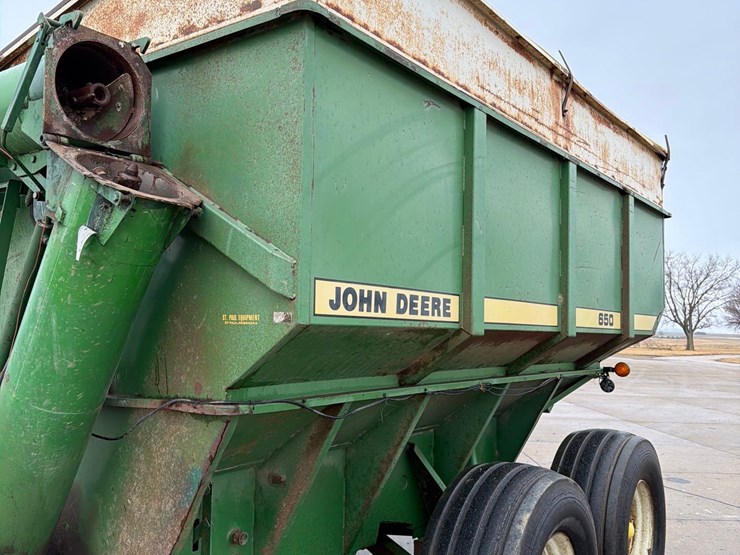 john-deere-650-image-10