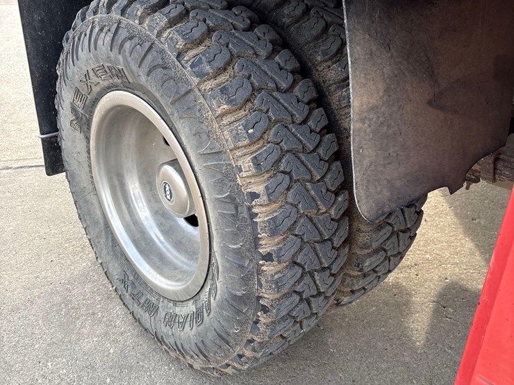 1993-ford-f350-image-23