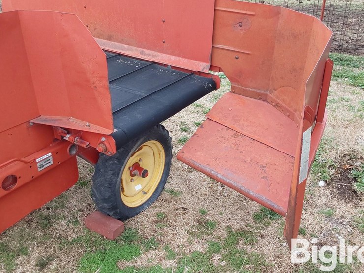 new-holland-144-image-16