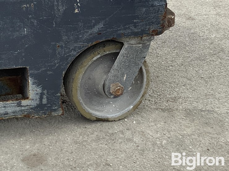 2015-massey-ferguson-730-image-16