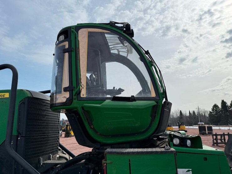 deere-1270e-image-29