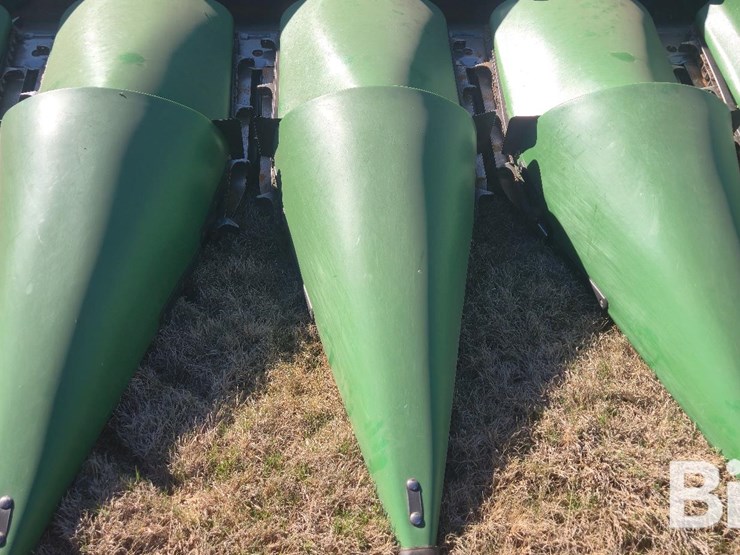 2016-john-deere-612c-image-10