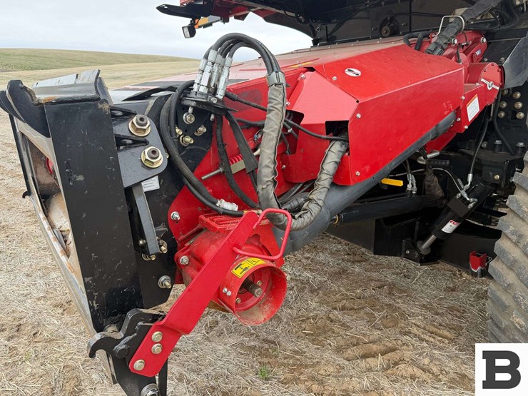 2020-case-ih-8250-image-15