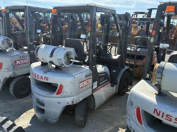 2006-nissan-mugl02a30lv-image-3