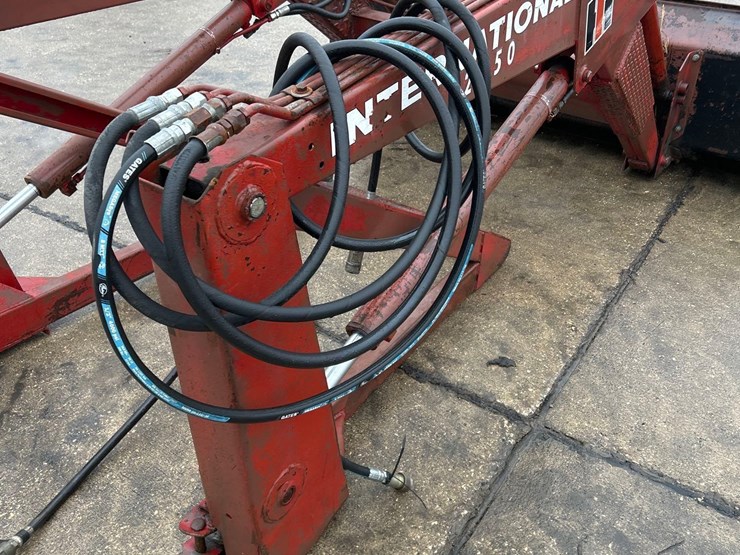 international-2250-image-17