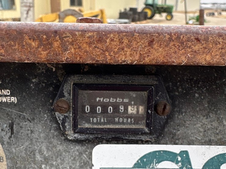 66”-x-99”-trailer-with-lincoln-arc-welder-&-generator-image-17