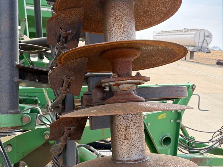 john-deere-726-image-18