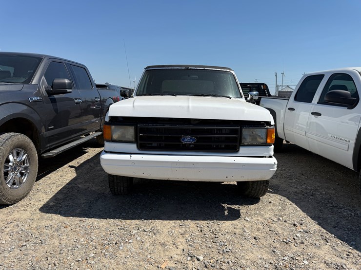 1988-ford-bronco-image-2