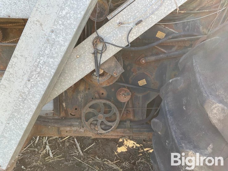 1975-gleaner-l-image-17