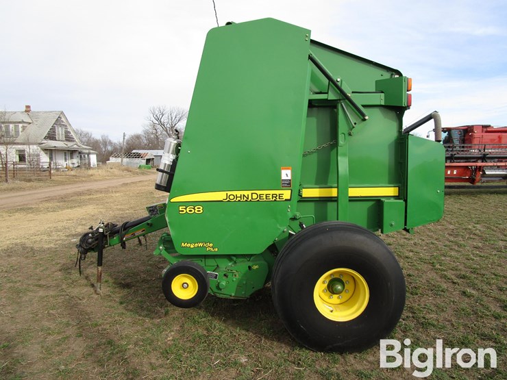 john-deere-568-image-8