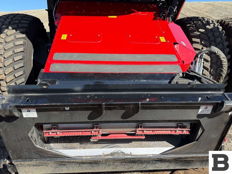 2025-case-ih-8260-image-70