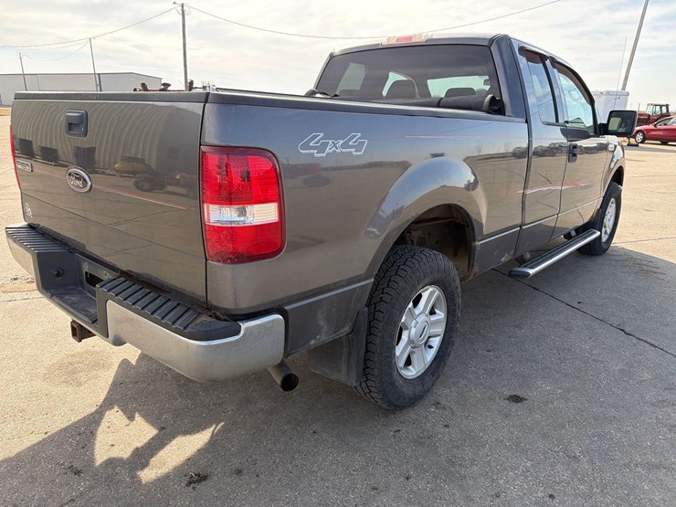 2004-ford-f150-image-16