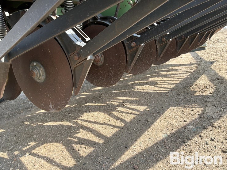 john-deere-9300-image-19