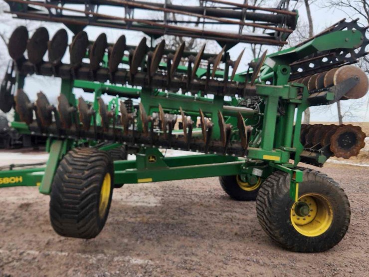 2022-john-deere-2680h-image-2