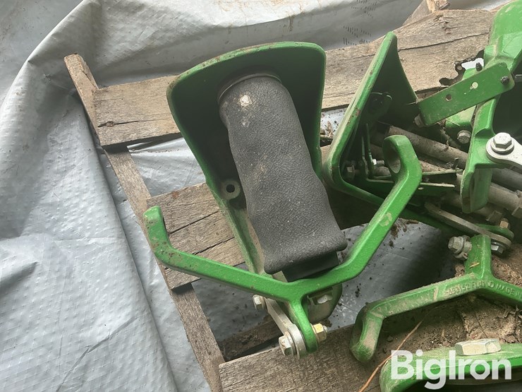 john-deere-1795-image-15