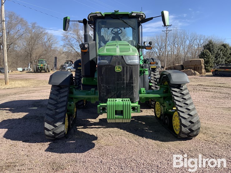 2020-john-deere-8rx-370-image-2