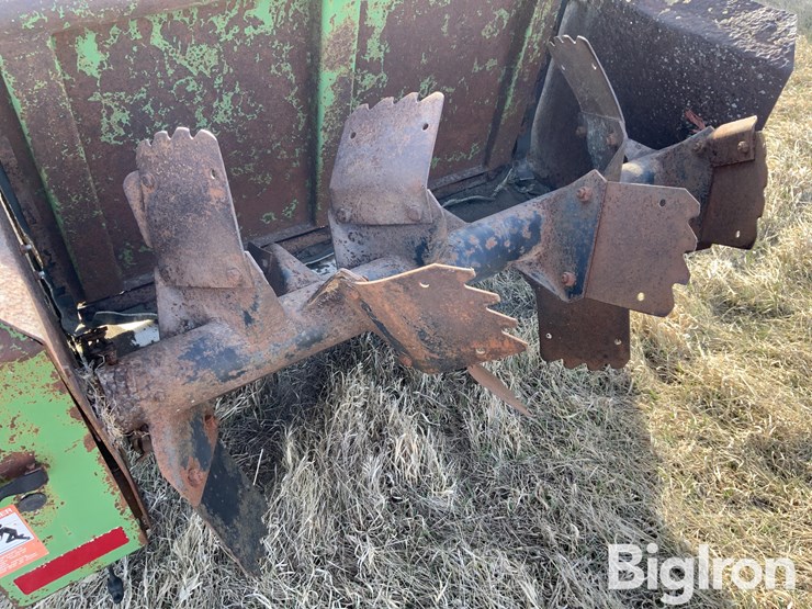 john-deere-350-image-17