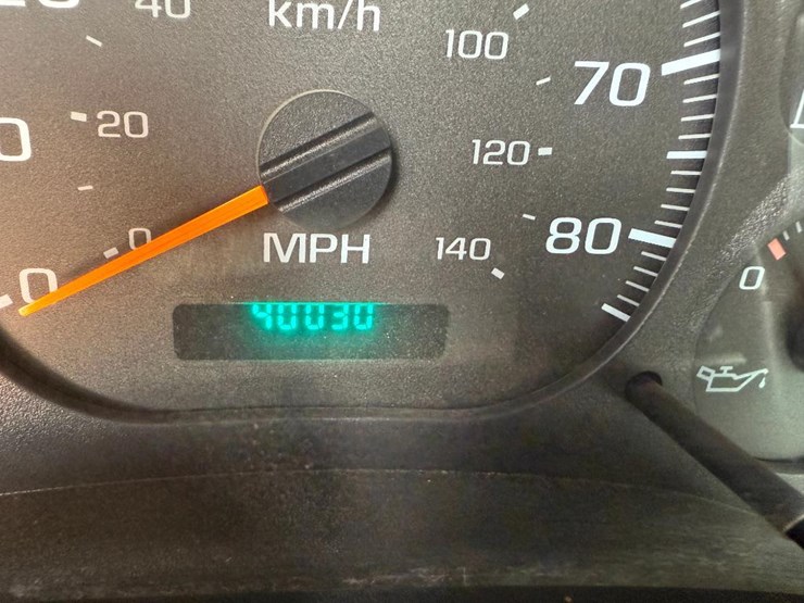 #205-•-lot-205-image-57