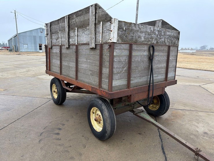 john-deere-6-image-2