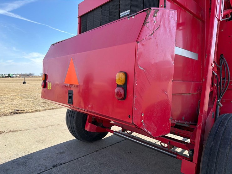 massey-ferguson-2856a-image-18