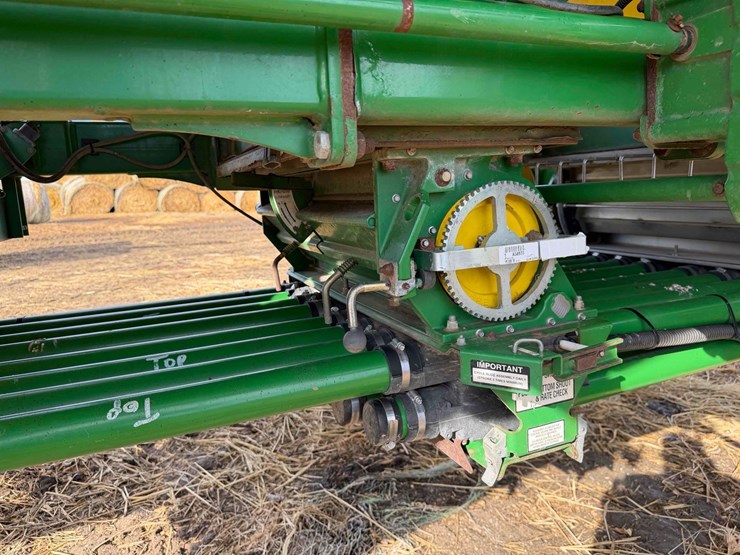 2011-john-deere-1890-image-30