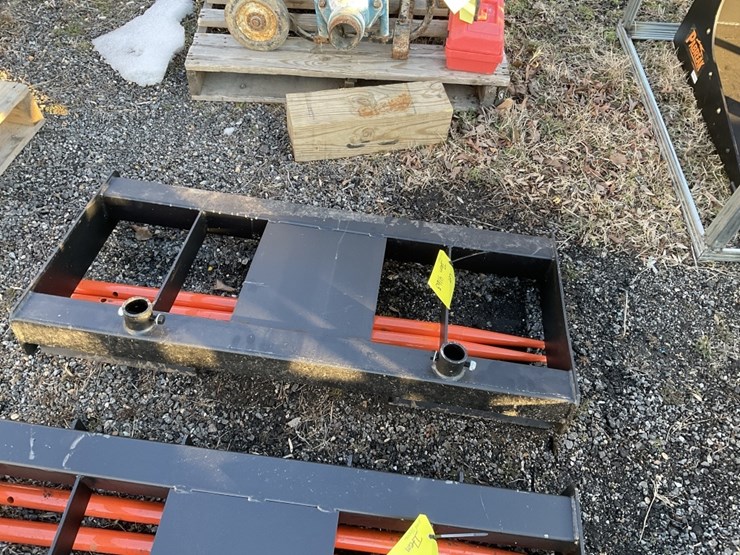 2025-pabreak-skid-steer-hay-spear-(new)-image-1