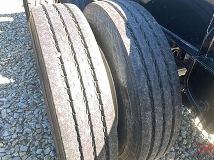 2023-manac-log-trailer-image-3