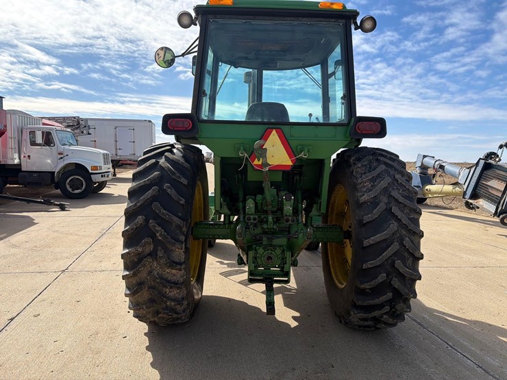 john-deere-4430-image-5