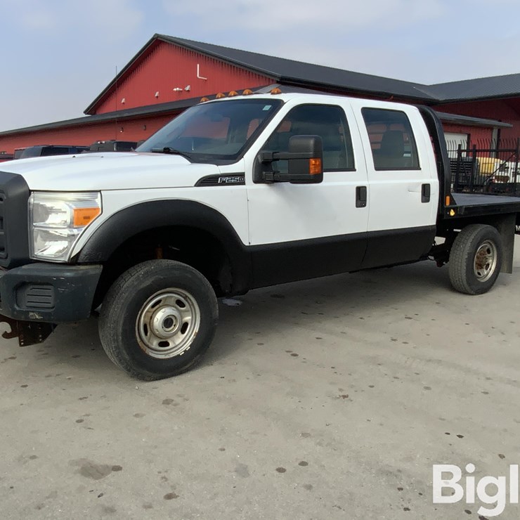 2013 FORD F250 XL