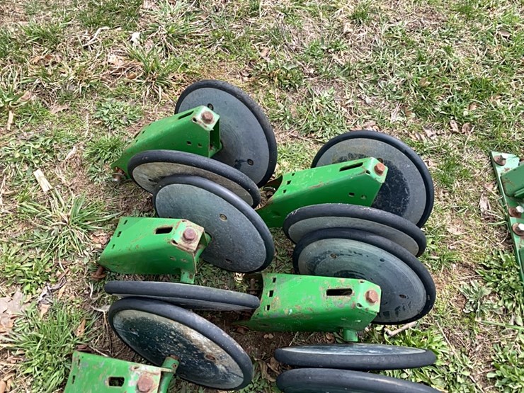 john-deere-7000-image-4