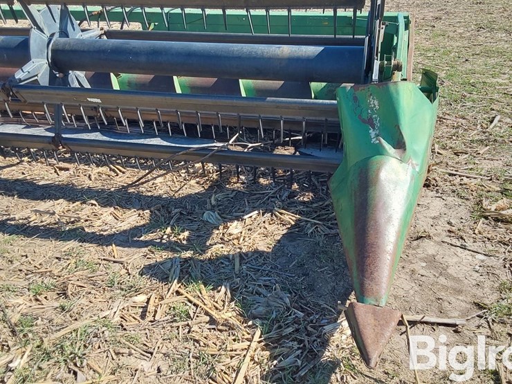 1982-john-deere-220-image-14