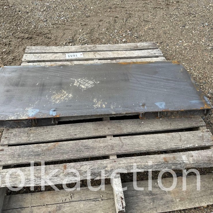 SKIDSTEER UNIVERSAL ADAPTER PLATE