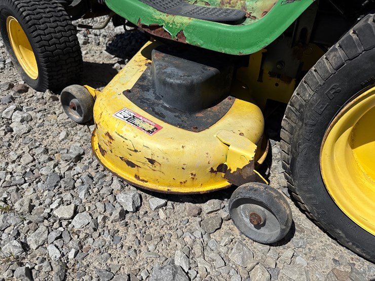 john-deere-l120-image-9