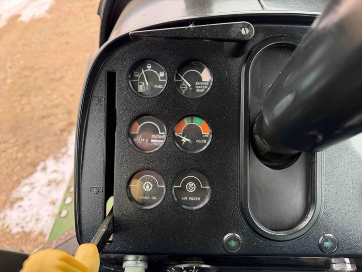 1975-john-deere-4230-image-32