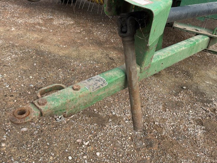 john-deere-328-image-16